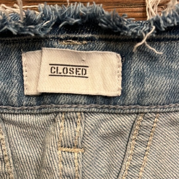 Closed Frayed Waist Womens Jeans - Picture 3 of 11